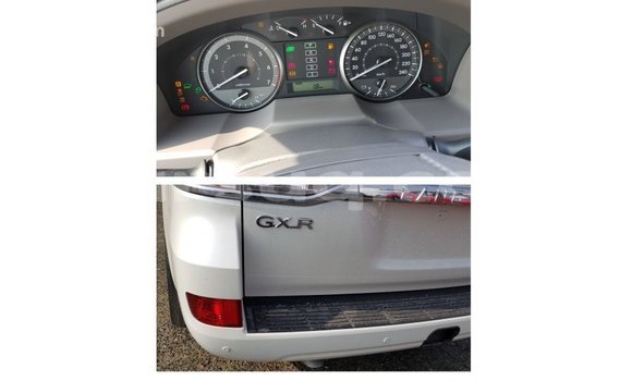 Buy Import Toyota Land Cruiser White Car in Import - Dubai in Barh el Gazel Buy Import Toyota Land Cruiser White Car in Import - Dubai in Barh el Gazel