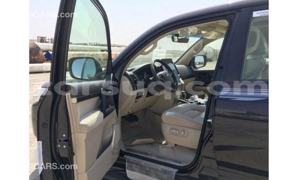 Buy Import Toyota Land Cruiser Black Car in Import - Dubai in Barh el Gazel Buy Import Toyota Land Cruiser Black Car in Import - Dubai in Barh el Gazel