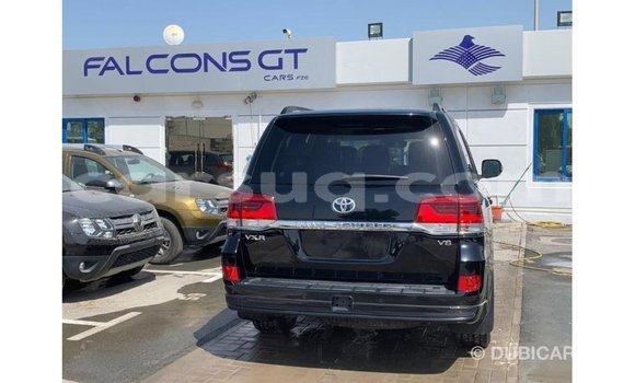 Buy Import Toyota Land Cruiser Black Car in Import - Dubai in Barh el Gazel Buy Import Toyota Land Cruiser Black Car in Import - Dubai in Barh el Gazel