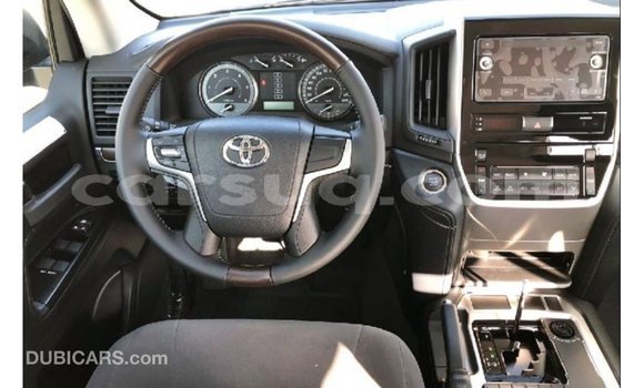 Buy Import Toyota Land Cruiser Black Car in Import - Dubai in Barh el Gazel Buy Import Toyota Land Cruiser Black Car in Import - Dubai in Barh el Gazel