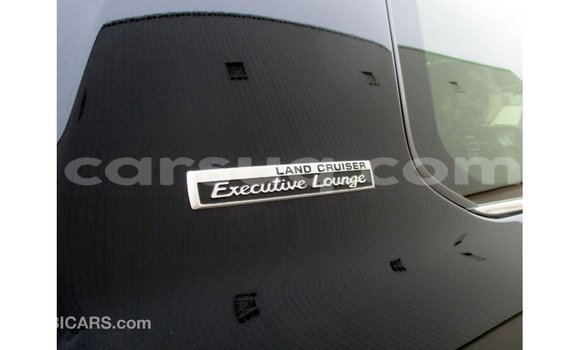 Buy Import Toyota Land Cruiser Black Car in Import - Dubai in Barh el Gazel Buy Import Toyota Land Cruiser Black Car in Import - Dubai in Barh el Gazel