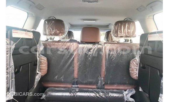 Buy Import Toyota Land Cruiser Black Car in Import - Dubai in Barh el Gazel Buy Import Toyota Land Cruiser Black Car in Import - Dubai in Barh el Gazel