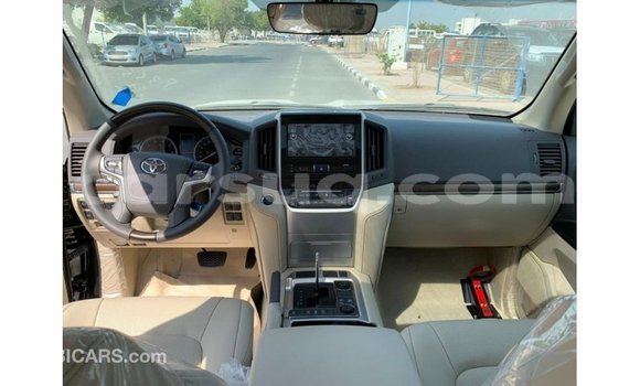 Buy Import Toyota Land Cruiser Black Car in Import - Dubai in Barh el Gazel Buy Import Toyota Land Cruiser Black Car in Import - Dubai in Barh el Gazel