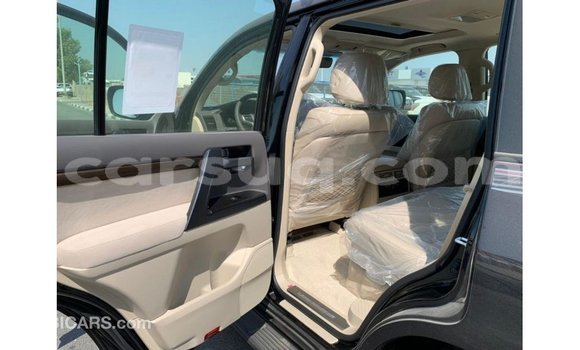 Buy Import Toyota Land Cruiser Black Car in Import - Dubai in Barh el Gazel Buy Import Toyota Land Cruiser Black Car in Import - Dubai in Barh el Gazel