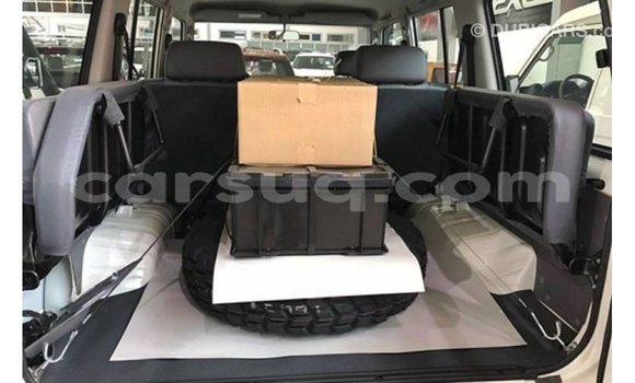 Buy Import Toyota Land Cruiser White Car in Import - Dubai in Barh el Gazel Buy Import Toyota Land Cruiser White Car in Import - Dubai in Barh el Gazel