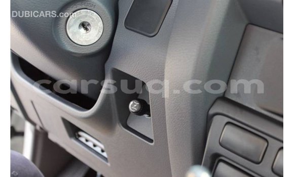 Buy Import Toyota Land Cruiser White Car in Import - Dubai in Barh el Gazel Buy Import Toyota Land Cruiser White Car in Import - Dubai in Barh el Gazel