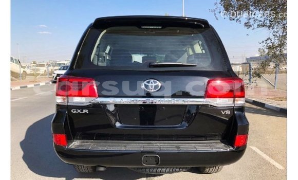 Buy Import Toyota Land Cruiser Black Car in Import - Dubai in Barh el Gazel Buy Import Toyota Land Cruiser Black Car in Import - Dubai in Barh el Gazel