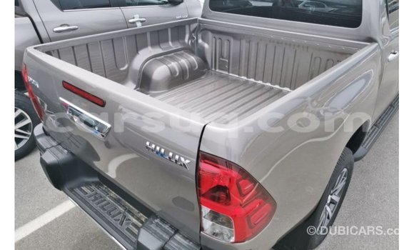 Buy Import Toyota Hilux Other Car in Import - Dubai in Barh el Gazel Buy Import Toyota Hilux Other Car in Import - Dubai in Barh el Gazel