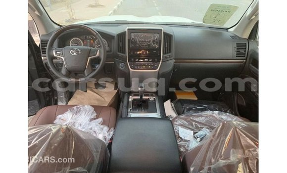 Buy Import Toyota Land Cruiser Black Car in Import - Dubai in Barh el Gazel Buy Import Toyota Land Cruiser Black Car in Import - Dubai in Barh el Gazel