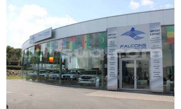 Acheter Import Voiture Toyota Hilux Blanc à Import - Dubai, Barh el Gazel Acheter Import Voiture Toyota Hilux Blanc à Import - Dubai, Barh el Gazel