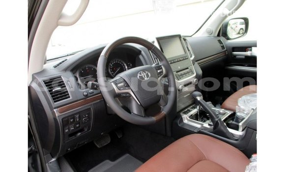 Buy Import Toyota Land Cruiser Black Car in Import - Dubai in Barh el Gazel Buy Import Toyota Land Cruiser Black Car in Import - Dubai in Barh el Gazel