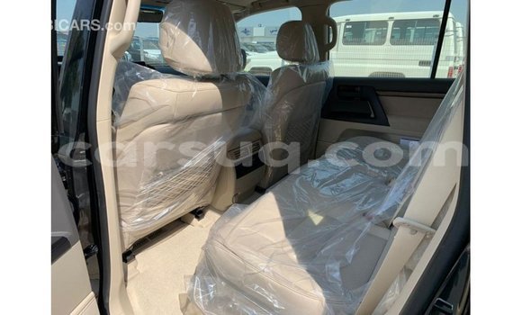 Buy Import Toyota Land Cruiser Black Car in Import - Dubai in Barh el Gazel Buy Import Toyota Land Cruiser Black Car in Import - Dubai in Barh el Gazel
