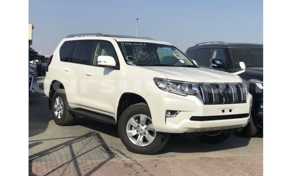 Acheter Import Voiture Toyota Prado Blanc à Import - Dubai, Barh el Gazel Acheter Import Voiture Toyota Prado Blanc à Import - Dubai, Barh el Gazel
