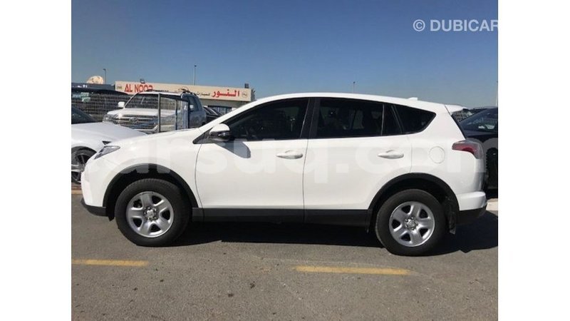 Big with watermark toyota 4runner barh el gazel import dubai 2281