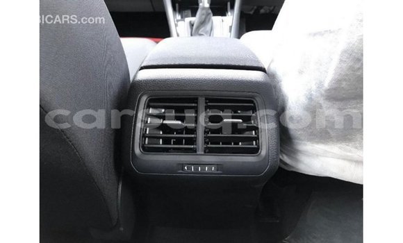 Acheter Import Voiture Volkswagen Golf Blanc à Import - Dubai, Barh el Gazel Acheter Import Voiture Volkswagen Golf Blanc à Import - Dubai, Barh el Gazel