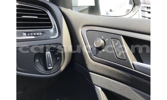 Acheter Import Voiture Volkswagen Golf Blanc à Import - Dubai, Barh el Gazel Acheter Import Voiture Volkswagen Golf Blanc à Import - Dubai, Barh el Gazel