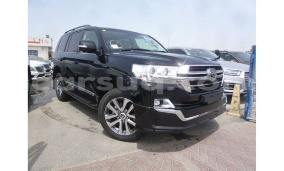 Acheter Import Voiture Toyota Land Cruiser Noir à Import - Dubai, Barh el Gazel Acheter Import Voiture Toyota Land Cruiser Noir à Import - Dubai, Barh el Gazel