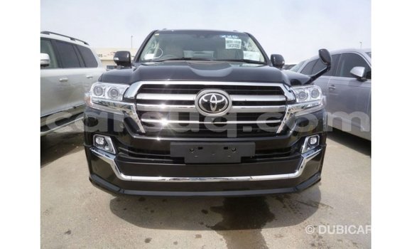 Acheter Import Voiture Toyota Land Cruiser Noir à Import - Dubai, Barh el Gazel Acheter Import Voiture Toyota Land Cruiser Noir à Import - Dubai, Barh el Gazel