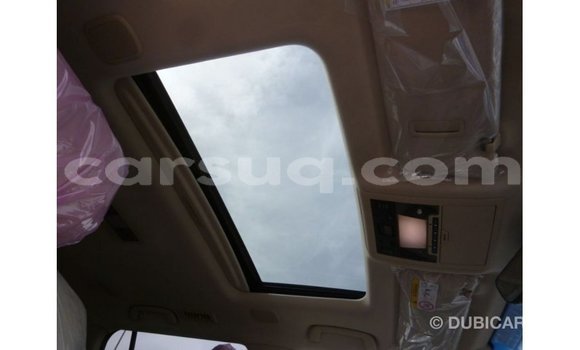 Acheter Import Voiture Toyota Land Cruiser Blanc à Import - Dubai, Barh el Gazel Acheter Import Voiture Toyota Land Cruiser Blanc à Import - Dubai, Barh el Gazel