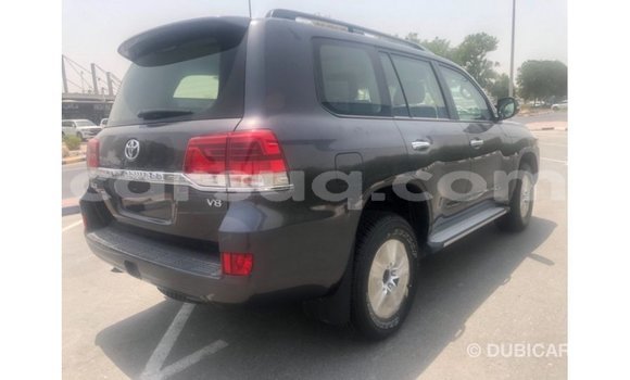 Buy Import Toyota Land Cruiser Other Car in Import - Dubai in Barh el Gazel Buy Import Toyota Land Cruiser Other Car in Import - Dubai in Barh el Gazel