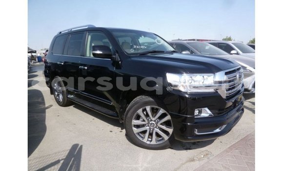 Acheter Import Voiture Toyota Land Cruiser Noir à Import - Dubai, Barh el Gazel Acheter Import Voiture Toyota Land Cruiser Noir à Import - Dubai, Barh el Gazel