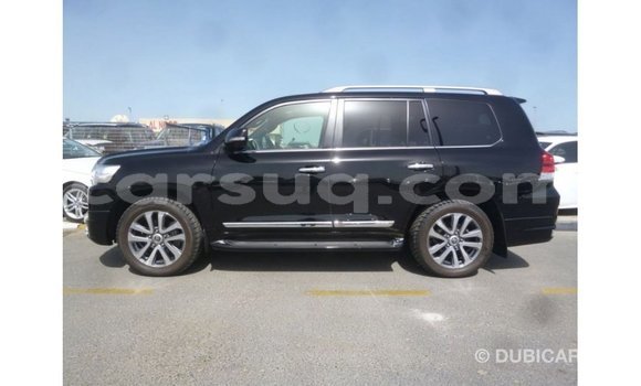 Acheter Import Voiture Toyota Land Cruiser Noir à Import - Dubai, Barh el Gazel Acheter Import Voiture Toyota Land Cruiser Noir à Import - Dubai, Barh el Gazel