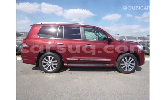 Acheter Import Voiture Toyota Land Cruiser Rouge à Import - Dubai, Barh el Gazel Acheter Import Voiture Toyota Land Cruiser Rouge à Import - Dubai, Barh el Gazel