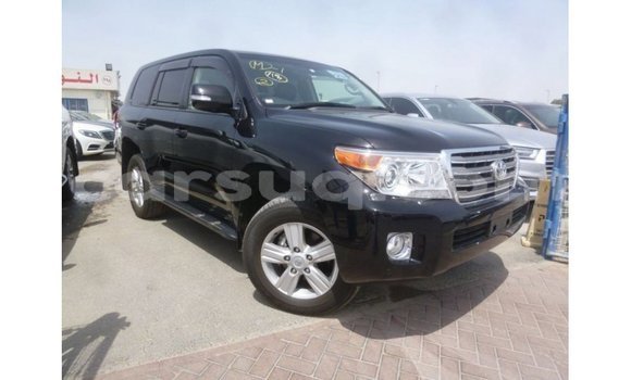 Acheter Import Voiture Toyota Land Cruiser Noir à Import - Dubai, Barh el Gazel Acheter Import Voiture Toyota Land Cruiser Noir à Import - Dubai, Barh el Gazel