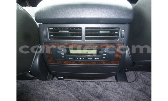 Acheter Import Voiture Toyota Land Cruiser Noir à Import - Dubai, Barh el Gazel Acheter Import Voiture Toyota Land Cruiser Noir à Import - Dubai, Barh el Gazel