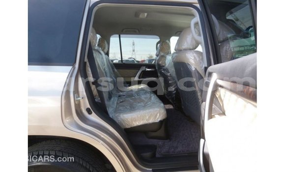 Acheter Import Voiture Toyota Land Cruiser Autre à Import - Dubai, Barh el Gazel Acheter Import Voiture Toyota Land Cruiser Autre à Import - Dubai, Barh el Gazel