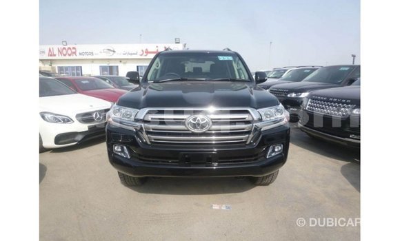 Acheter Import Voiture Toyota Land Cruiser Noir à Import - Dubai, Barh el Gazel Acheter Import Voiture Toyota Land Cruiser Noir à Import - Dubai, Barh el Gazel
