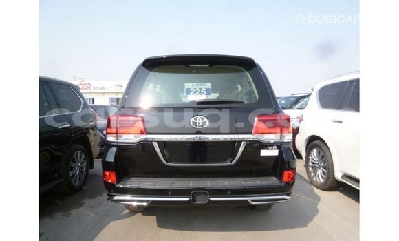 Acheter Import Voiture Toyota Land Cruiser Noir à Import - Dubai, Barh el Gazel Acheter Import Voiture Toyota Land Cruiser Noir à Import - Dubai, Barh el Gazel