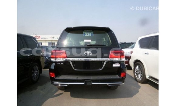Acheter Import Voiture Toyota Land Cruiser Noir à Import - Dubai, Barh el Gazel Acheter Import Voiture Toyota Land Cruiser Noir à Import - Dubai, Barh el Gazel