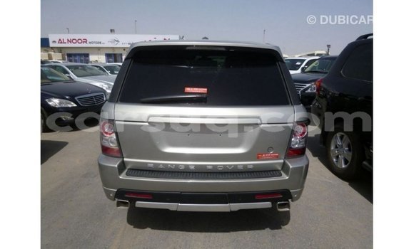 Acheter Import Voiture Land Rover Range Rover Autre à Import - Dubai, Barh el Gazel Acheter Import Voiture Land Rover Range Rover Autre à Import - Dubai, Barh el Gazel