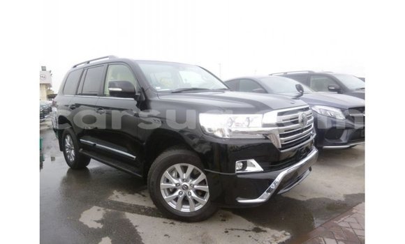 Acheter Import Voiture Toyota Land Cruiser Noir à Import - Dubai, Barh el Gazel Acheter Import Voiture Toyota Land Cruiser Noir à Import - Dubai, Barh el Gazel
