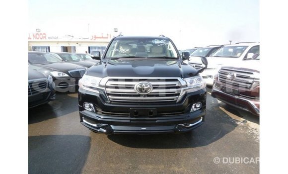 Acheter Import Voiture Toyota Land Cruiser Noir à Import - Dubai, Barh el Gazel Acheter Import Voiture Toyota Land Cruiser Noir à Import - Dubai, Barh el Gazel