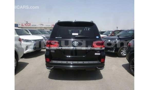 Acheter Import Voiture Toyota Land Cruiser Noir à Import - Dubai, Barh el Gazel Acheter Import Voiture Toyota Land Cruiser Noir à Import - Dubai, Barh el Gazel