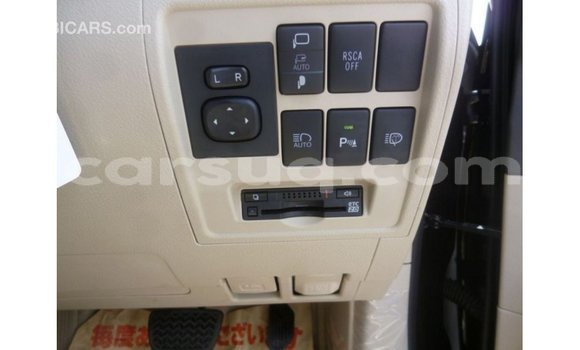 Acheter Import Voiture Toyota Land Cruiser Noir à Import - Dubai, Barh el Gazel Acheter Import Voiture Toyota Land Cruiser Noir à Import - Dubai, Barh el Gazel