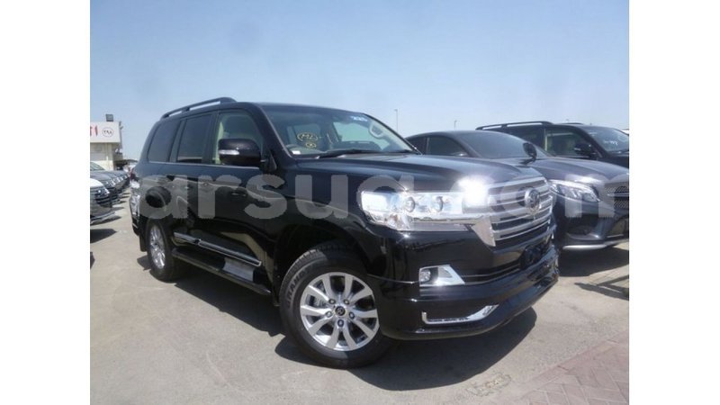 Big with watermark toyota land cruiser barh el gazel import dubai 2331