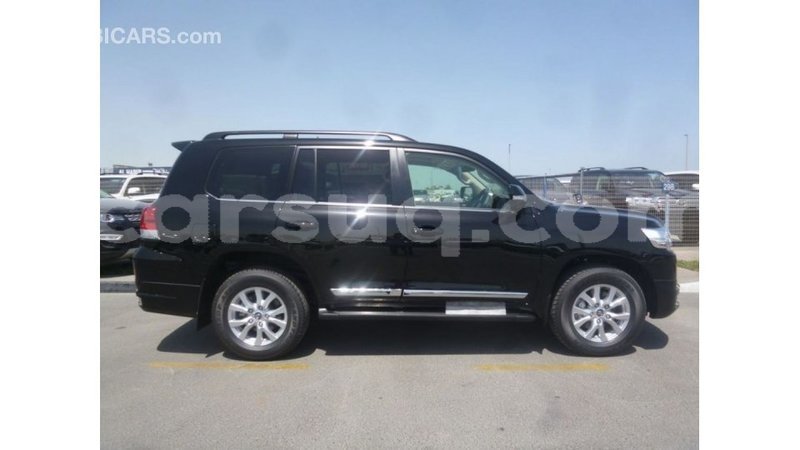 Big with watermark toyota land cruiser barh el gazel import dubai 2331