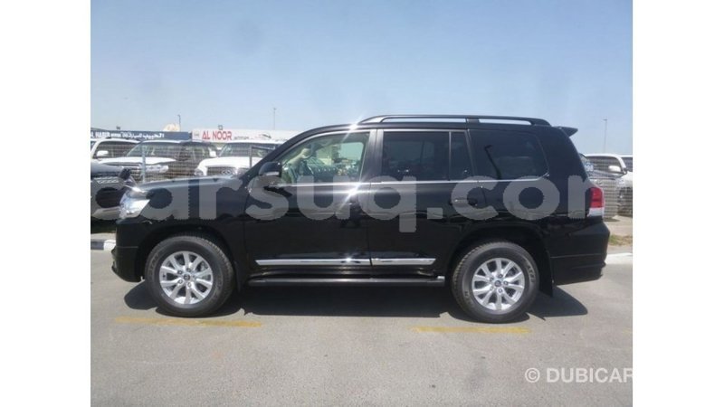Big with watermark toyota land cruiser barh el gazel import dubai 2331