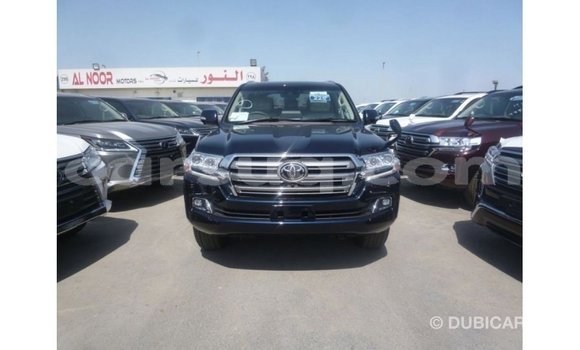 Acheter Import Voiture Toyota Land Cruiser Bleu à Import - Dubai, Barh el Gazel Acheter Import Voiture Toyota Land Cruiser Bleu à Import - Dubai, Barh el Gazel