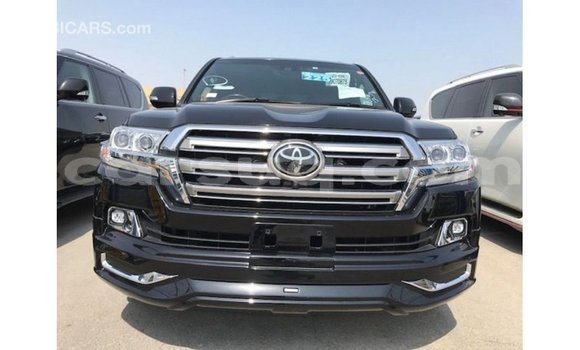 Acheter Import Voiture Toyota Land Cruiser Noir à Import - Dubai, Barh el Gazel Acheter Import Voiture Toyota Land Cruiser Noir à Import - Dubai, Barh el Gazel