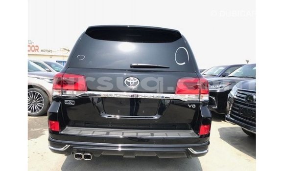 Acheter Import Voiture Toyota Land Cruiser Noir à Import - Dubai, Barh el Gazel Acheter Import Voiture Toyota Land Cruiser Noir à Import - Dubai, Barh el Gazel