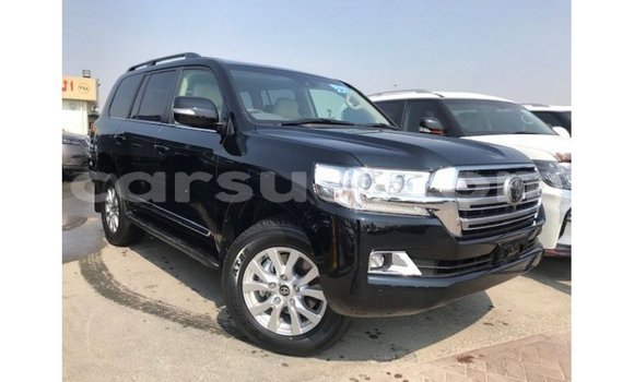 Acheter Import Voiture Toyota Land Cruiser Noir à Import - Dubai, Barh el Gazel Acheter Import Voiture Toyota Land Cruiser Noir à Import - Dubai, Barh el Gazel