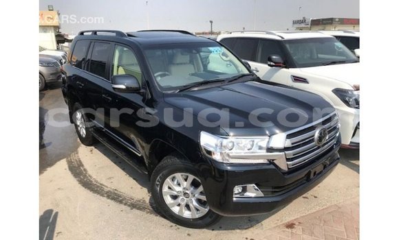 Acheter Import Voiture Toyota Land Cruiser Noir à Import - Dubai, Barh el Gazel Acheter Import Voiture Toyota Land Cruiser Noir à Import - Dubai, Barh el Gazel