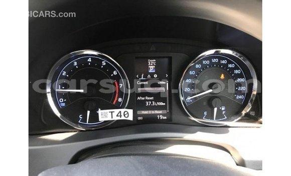 Acheter Import Voiture Toyota Corolla Blanc à Import - Dubai, Barh el Gazel Acheter Import Voiture Toyota Corolla Blanc à Import - Dubai, Barh el Gazel