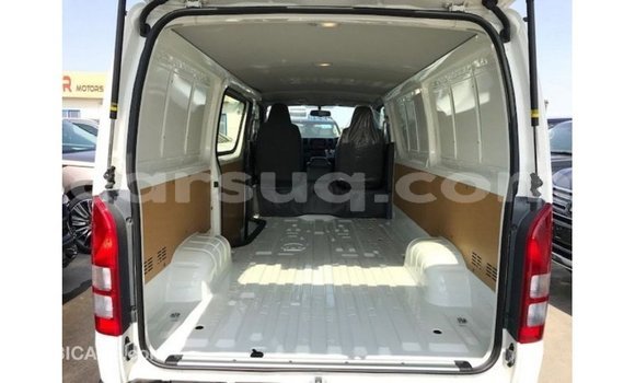 Buy Import Toyota Hiace White Car in Import - Dubai in Barh el Gazel Buy Import Toyota Hiace White Car in Import - Dubai in Barh el Gazel