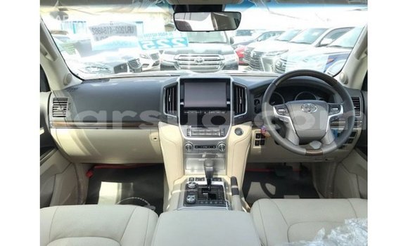Buy Import Toyota Land Cruiser Black Car in Import - Dubai in Barh el Gazel Buy Import Toyota Land Cruiser Black Car in Import - Dubai in Barh el Gazel