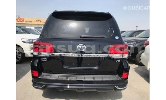 Buy Import Toyota Land Cruiser Black Car in Import - Dubai in Barh el Gazel Buy Import Toyota Land Cruiser Black Car in Import - Dubai in Barh el Gazel